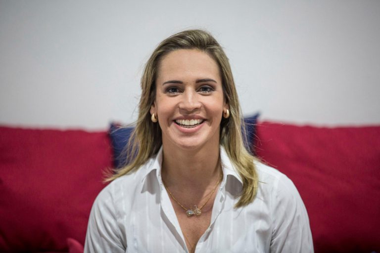 Em nota, Lupi oficializa Isabella de Roldão na vice de João Campos