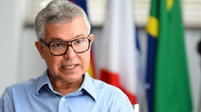 No Cabo, Elias Gomes desiste de candidatura