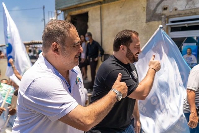 Marco Aurélio faz caminhada em morros da Zona Norte do Recife