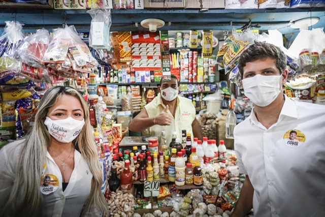Em visita ao Ceasa, João Campos recebe apoio de comerciantes