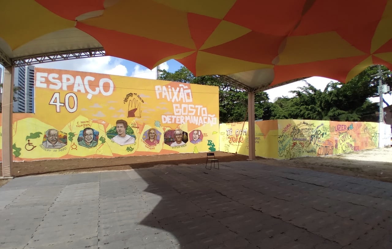 Propaganda irregular deve ser removida do comitê de João Campos