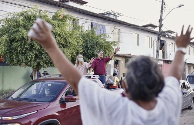 Moradores de Jardim Brasil e Vila Popular abraçam João Paulo