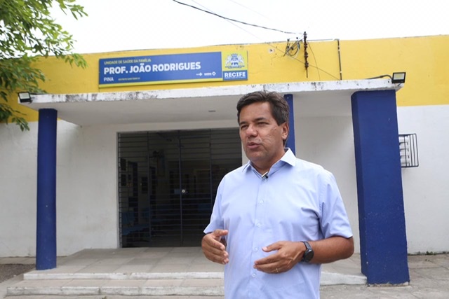 Mendonça garante que vai zerar filas de espera