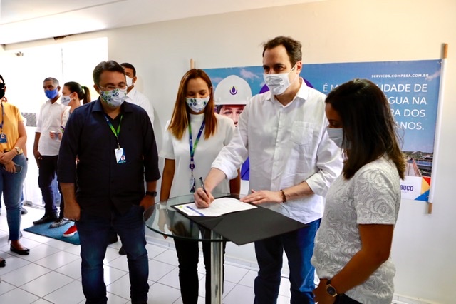 Em Salgueiro, Paulo Câmara inaugura obras de requalificação da PE-460