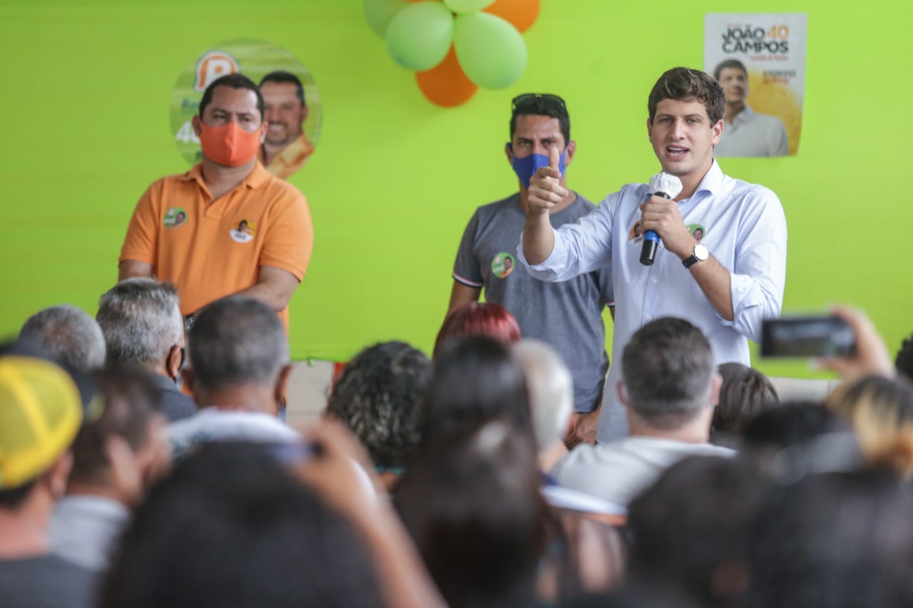 João Campos reforça atuação da juventude no futuro do Recife