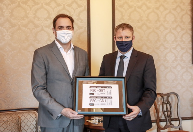 Paulo Câmara anuncia o início das operações da Azul em Caruaru e Serra Talhada