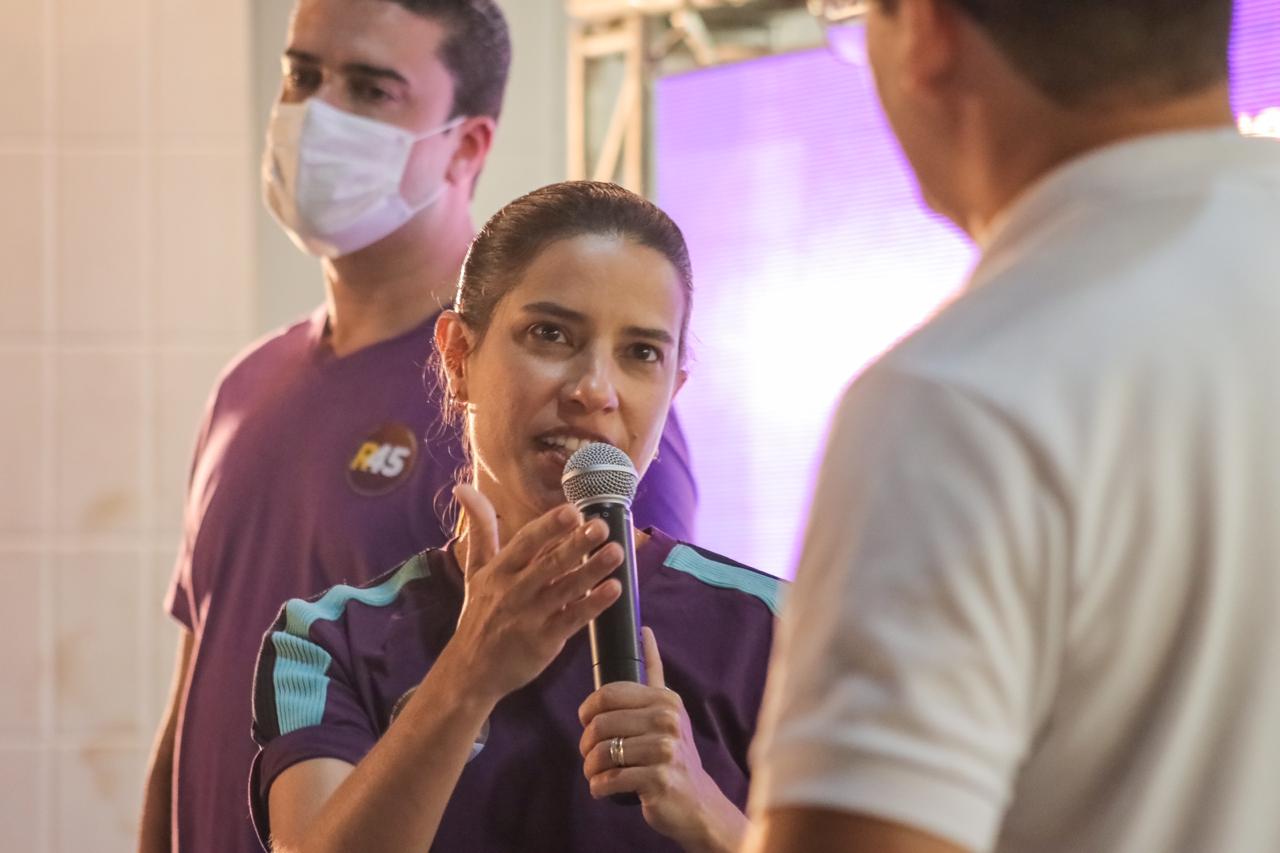 Raquel Lyra promove encontro com lideranças evangélicas na Casa 45