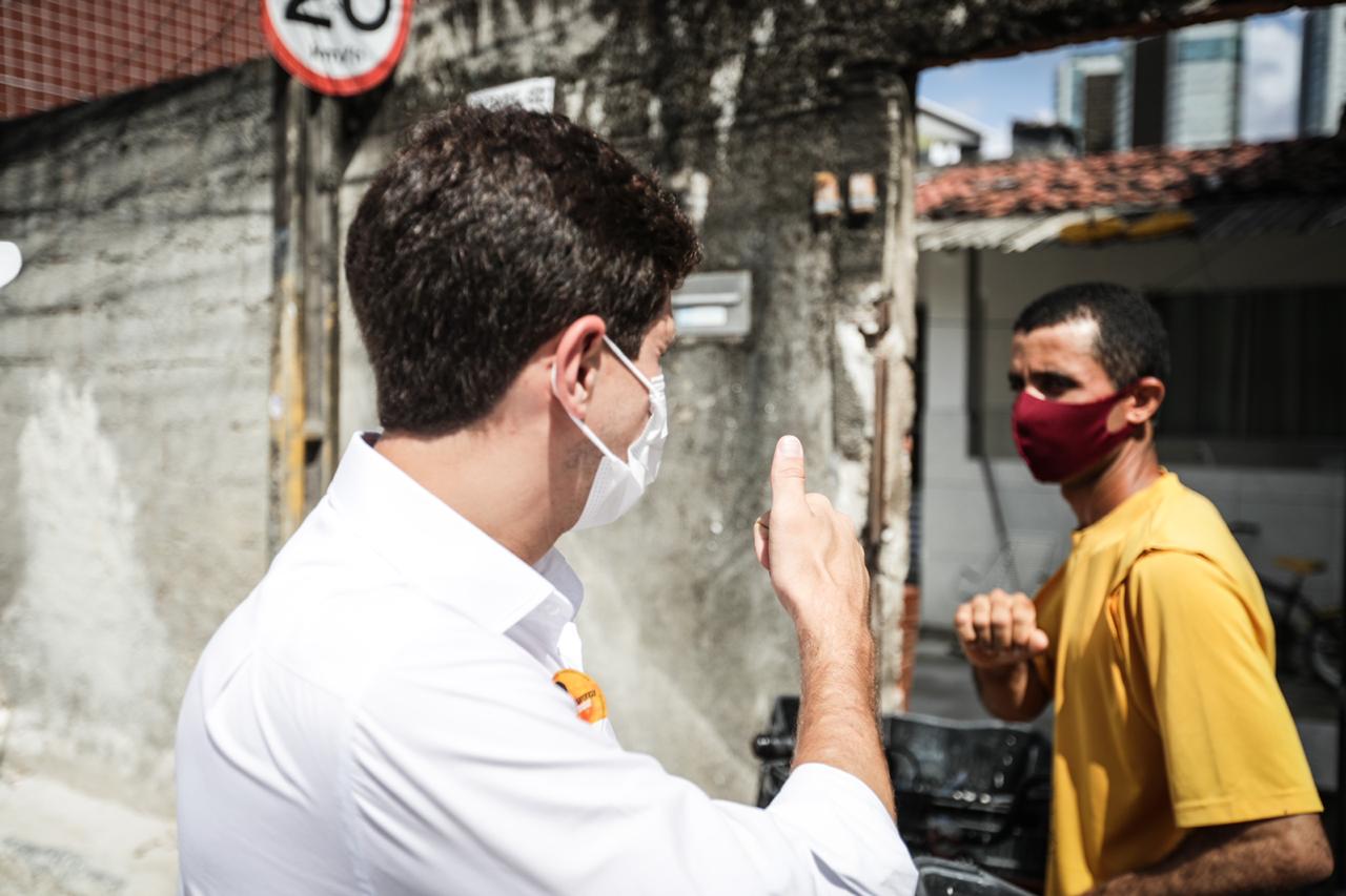 Na Zona Sul, João Campos apresenta novas propostas para o Recife
