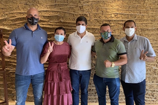 Lessa se reúne com vereadores eleitos e exclui Val Lima do diálogo