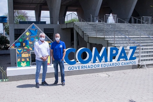 Jorge Carreiro se compromete em instalar duas unidades do COMPAZ