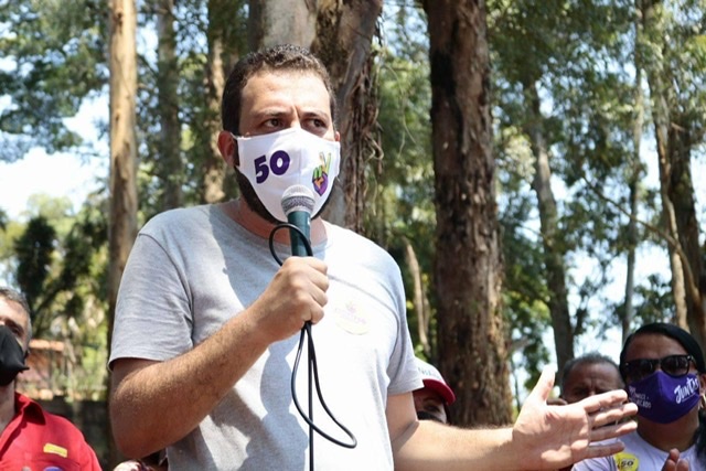 Boulos testa positivo para Covid-19