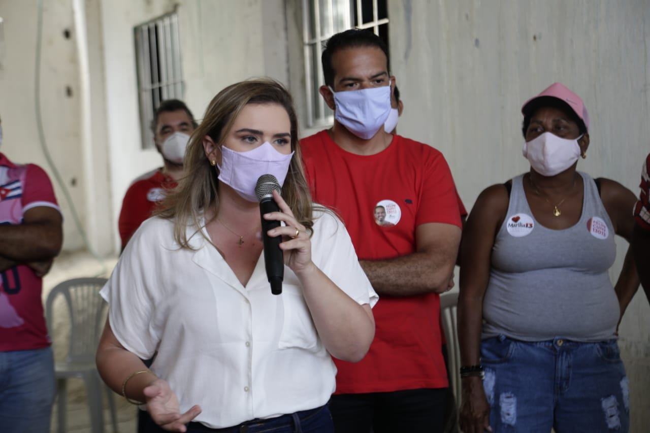 Marília adapta agenda e segue realizando campanha de rua