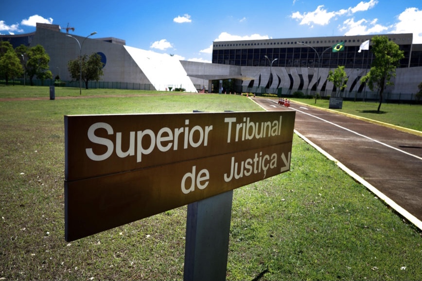 Presidente do STJ autoriza votação de reforma administrativa no Recife