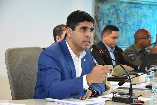 “Seguimos nosso trabalho de proteger o cidadão”, diz Lessa