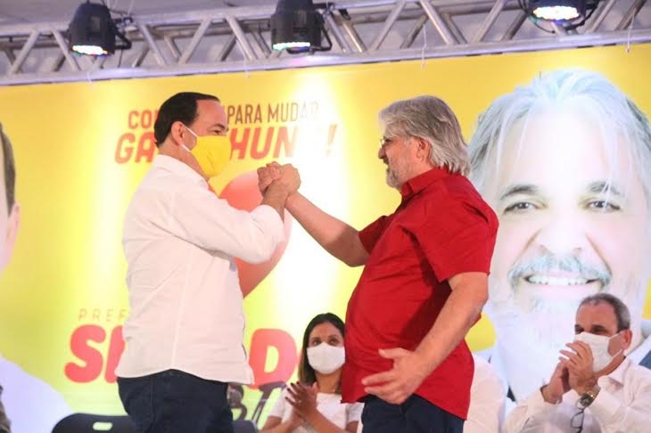 Sivaldo Albino comemora alta hospitalar de Dr. Pedro Veloso