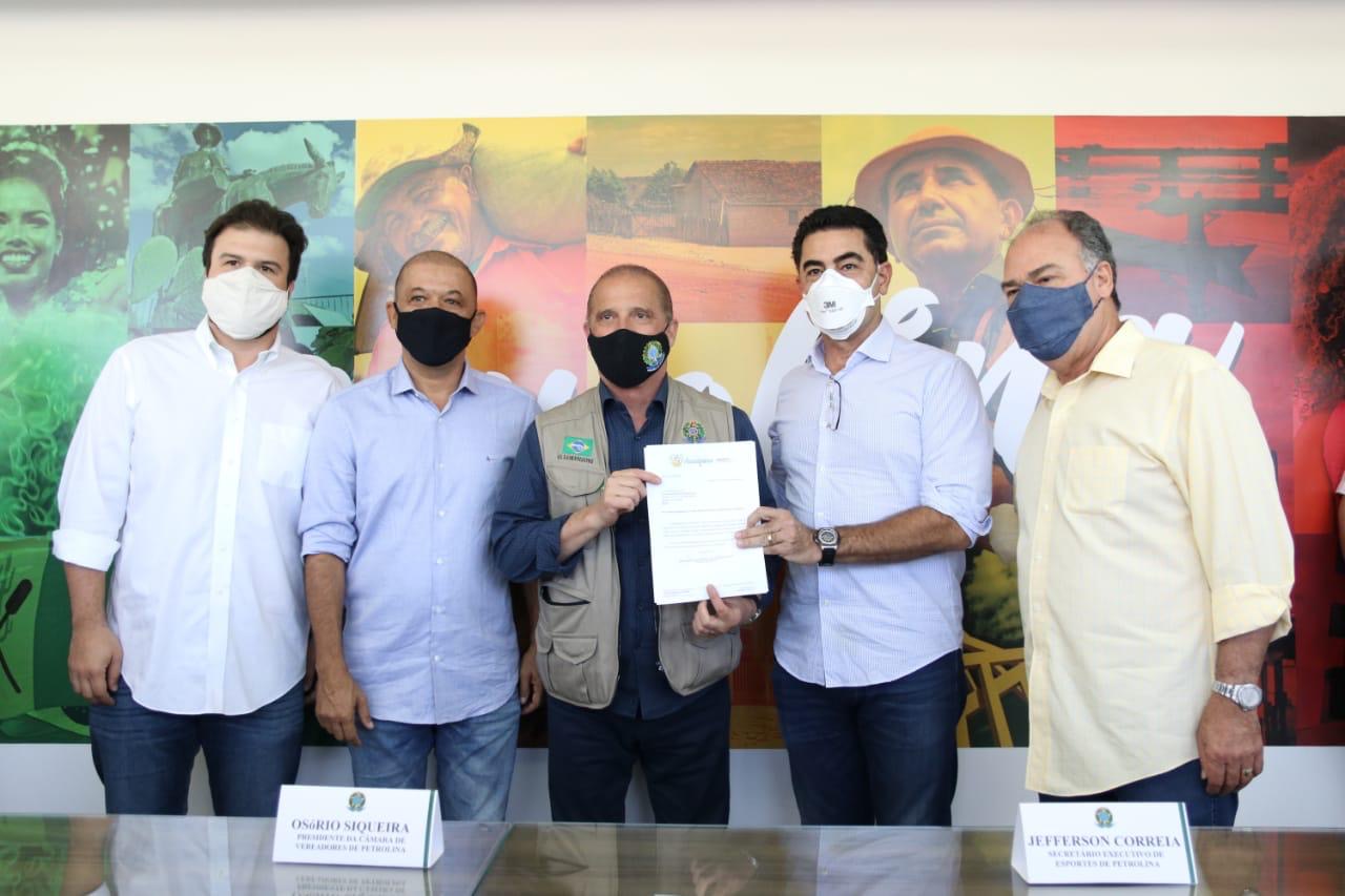 Governo Federal anuncia centro esportivo em Araripina