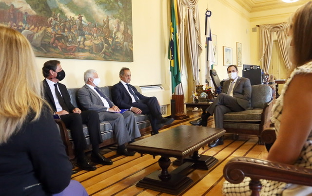 Governador recebe novo embaixador da Argentina e debate parcerias