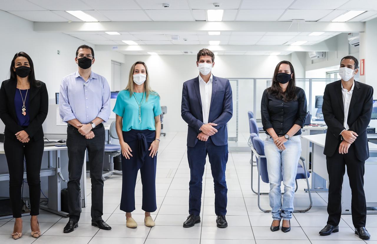 João Campos anuncia coordenadoras e coordenadores de transição