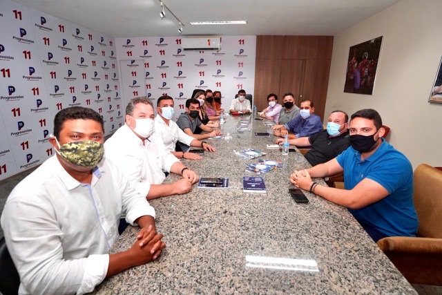 Deputados do PP discutem chapa para eleição interna da Alepe