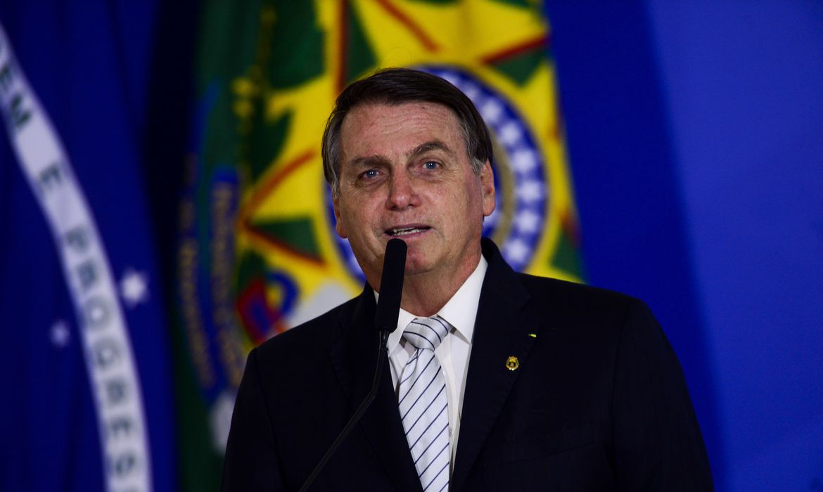 Em pronunciamento, Bolsonaro destaca ações contra Covid-19