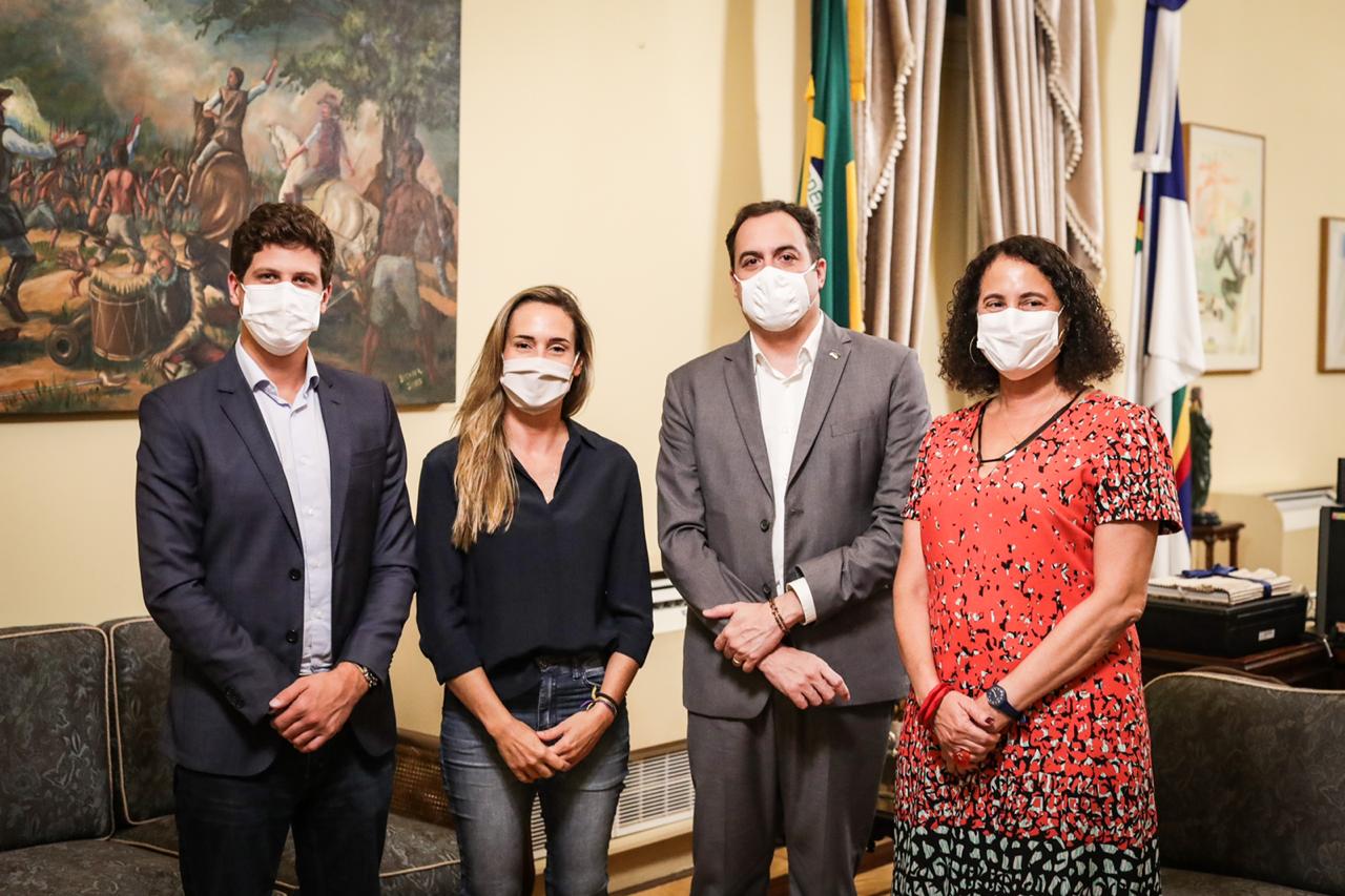 Paulo Câmara e João Campos discutem parcerias para o Recife