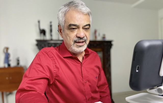 Humberto Costa quer cassar ato contra personalidades negras