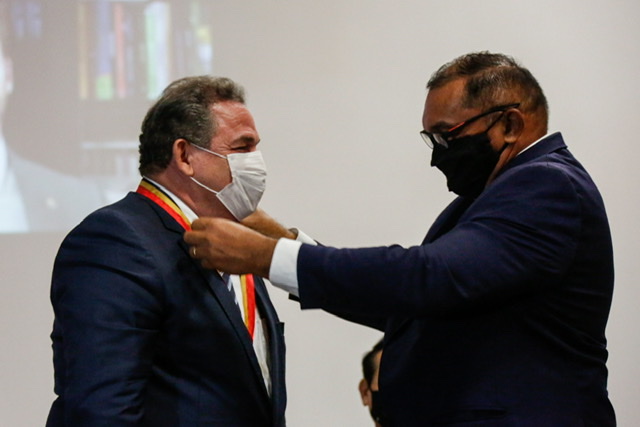 Alepe é homenageada por atuação em período da pandemia