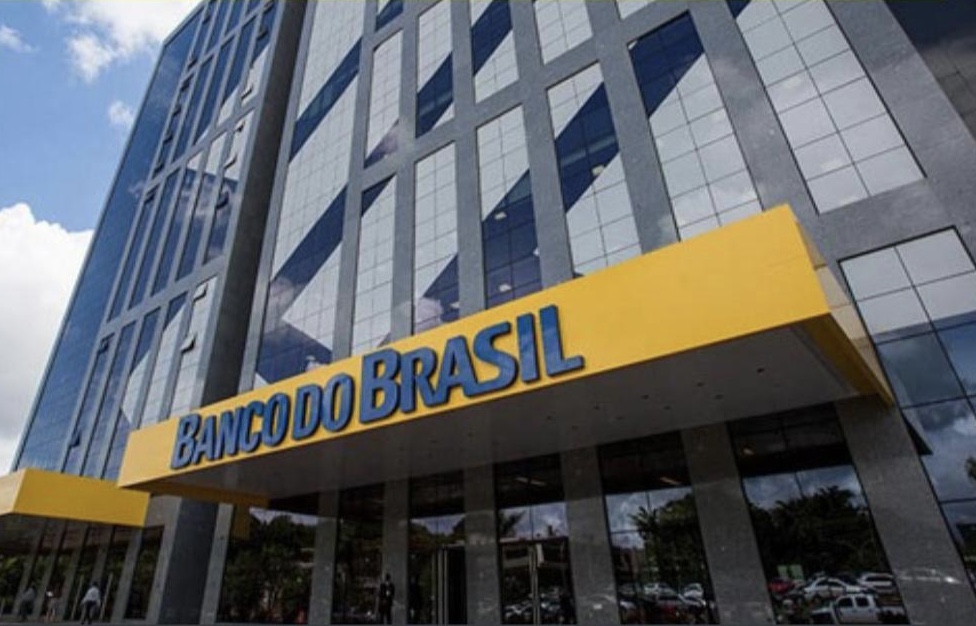 Bancários de Pernambuco realizam protesto contra reestruturação do BB