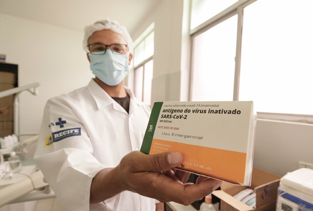 Recife ultrapassa a marca de 14 mil vacinados contra Covid-19