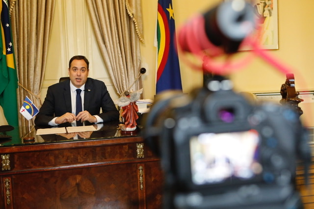 Paulo convoca prefeitos para intensificar fiscalização nas praias