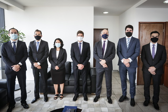 João Campos faz visita ao Tribunal de Contas do Estado