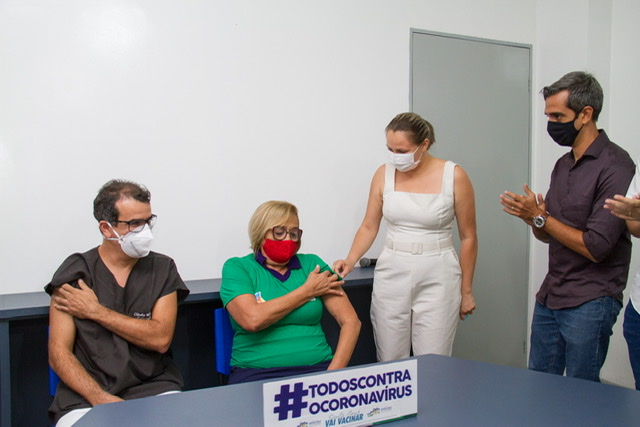 Prefeitura de Santa Cruz divulga lista das pessoas vacinadas