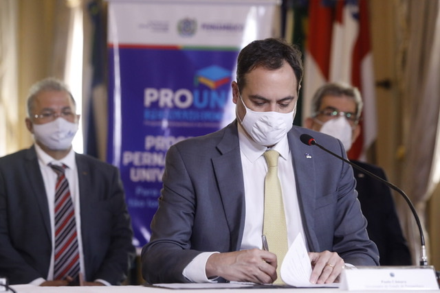 Pernambuco lança programa de acesso ao ensino superior