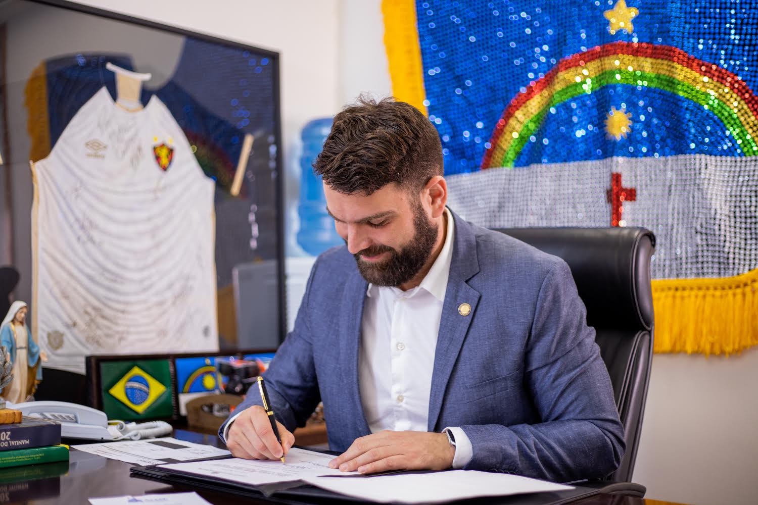 Lei pede mais rigor em contratos com empresas que fornecem merenda