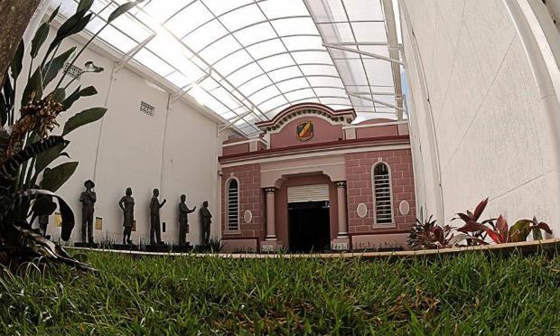 Câmara de Caruaru capacitará novos vereadores e assessores