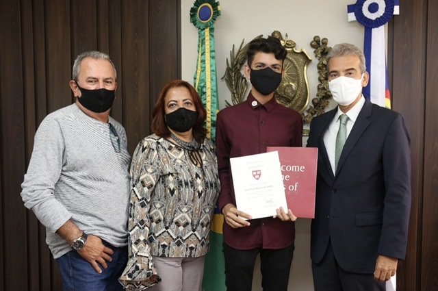 Pernambucano aprovado em Harvard visita Alepe