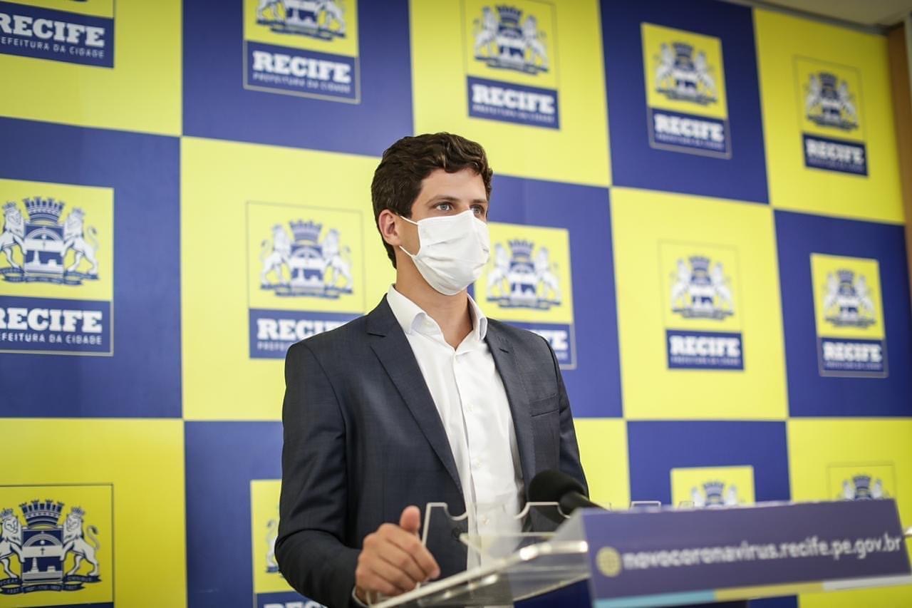 João Campos testa positivo para Covid-19