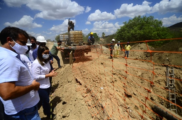 Compesa realiza testes em mais uma etapa da Adutora do Agreste