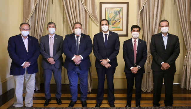 Governador empossa novo secretário de Desenvolvimento Agrário