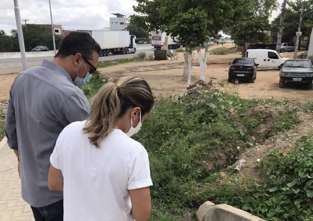 Em Caruaru, vereadora Aline Nascimento lança gabinete itinerante