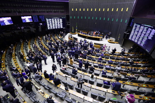 Cenário Político: Pernambuco em alta na Câmara Federal