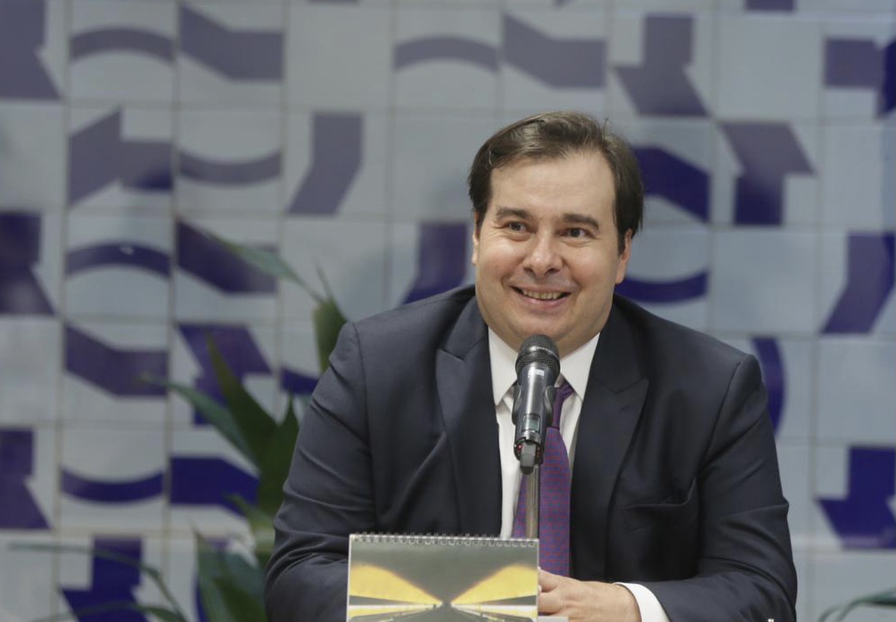 Cenário Político: a ilusão sustentada pelo poder