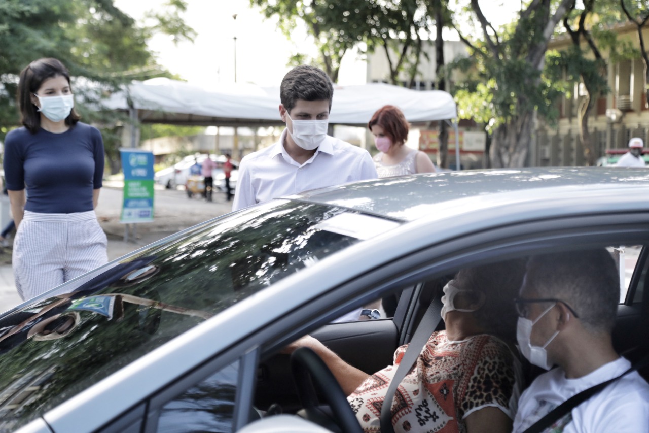 Recife tem mais pessoas vacinadas do que casos confirmados de Covid-19