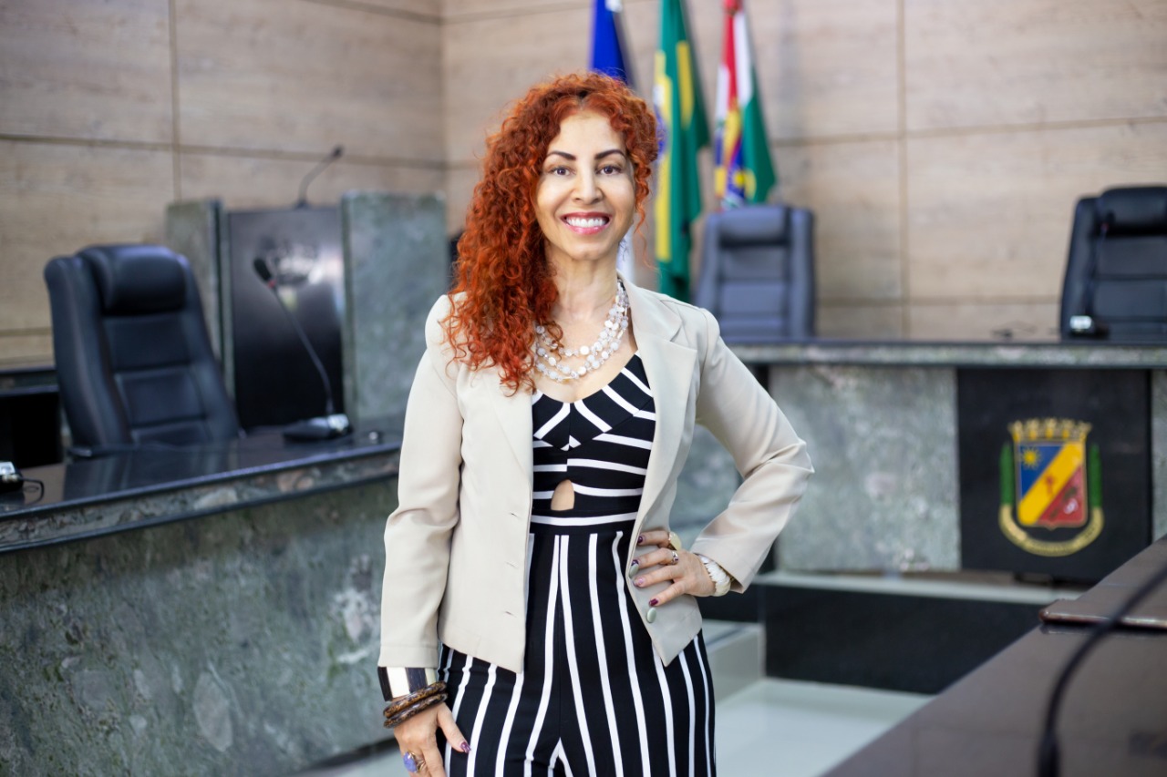 Perpétua Dantas propõe Capoeira como atividade extracurricular