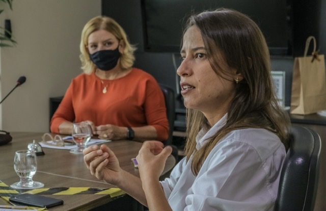 Ivania e Raquel buscam fortalecer parceria público-privada