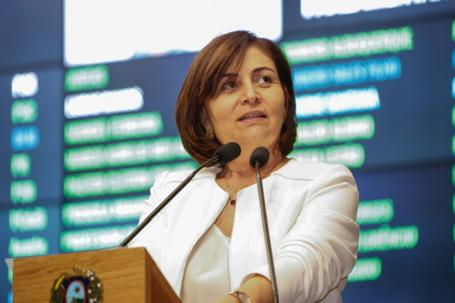 PL propõe que Celpe e Compesa informem antes de realizar vistoria