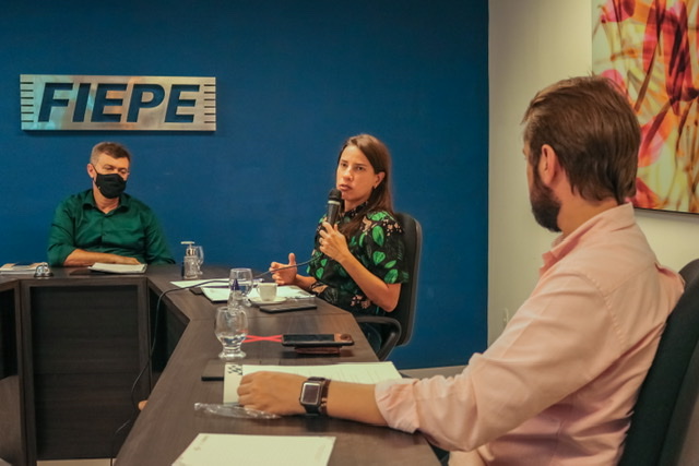 Raquel inicia governo em diálogo com entidades empresariais