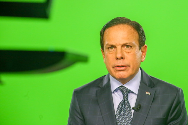 Cenário Político: Doria abre crise no PSDB e é isolado