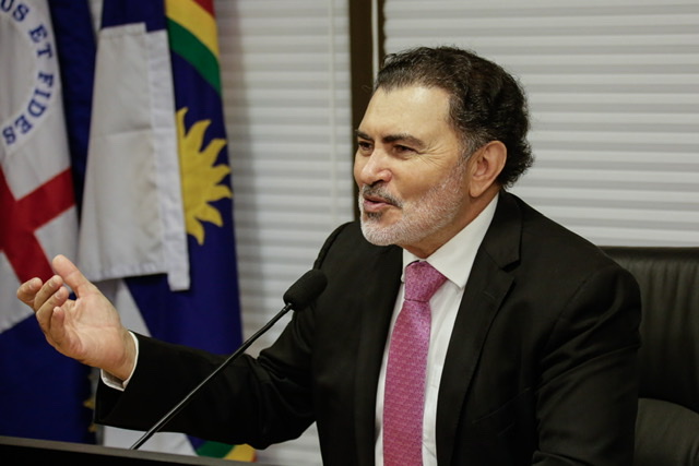 Tony apresenta Voto de Aplauso pelos 116 anos de fundação do Rotary