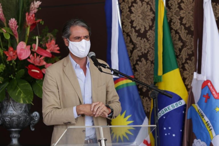 Monteiro destina 100% de emendas de bancada para o Estado